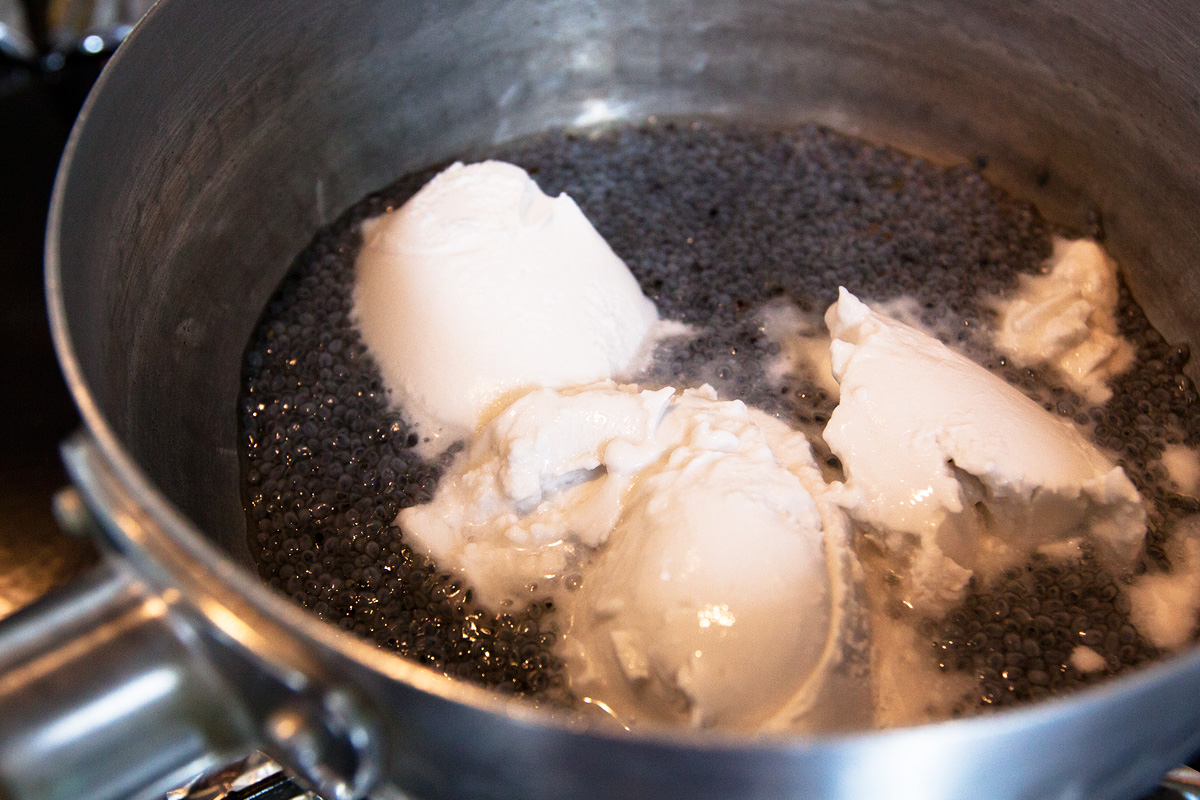 ［レシピ］スイートバジルシードで作るタピオカ風ココナッツミルク